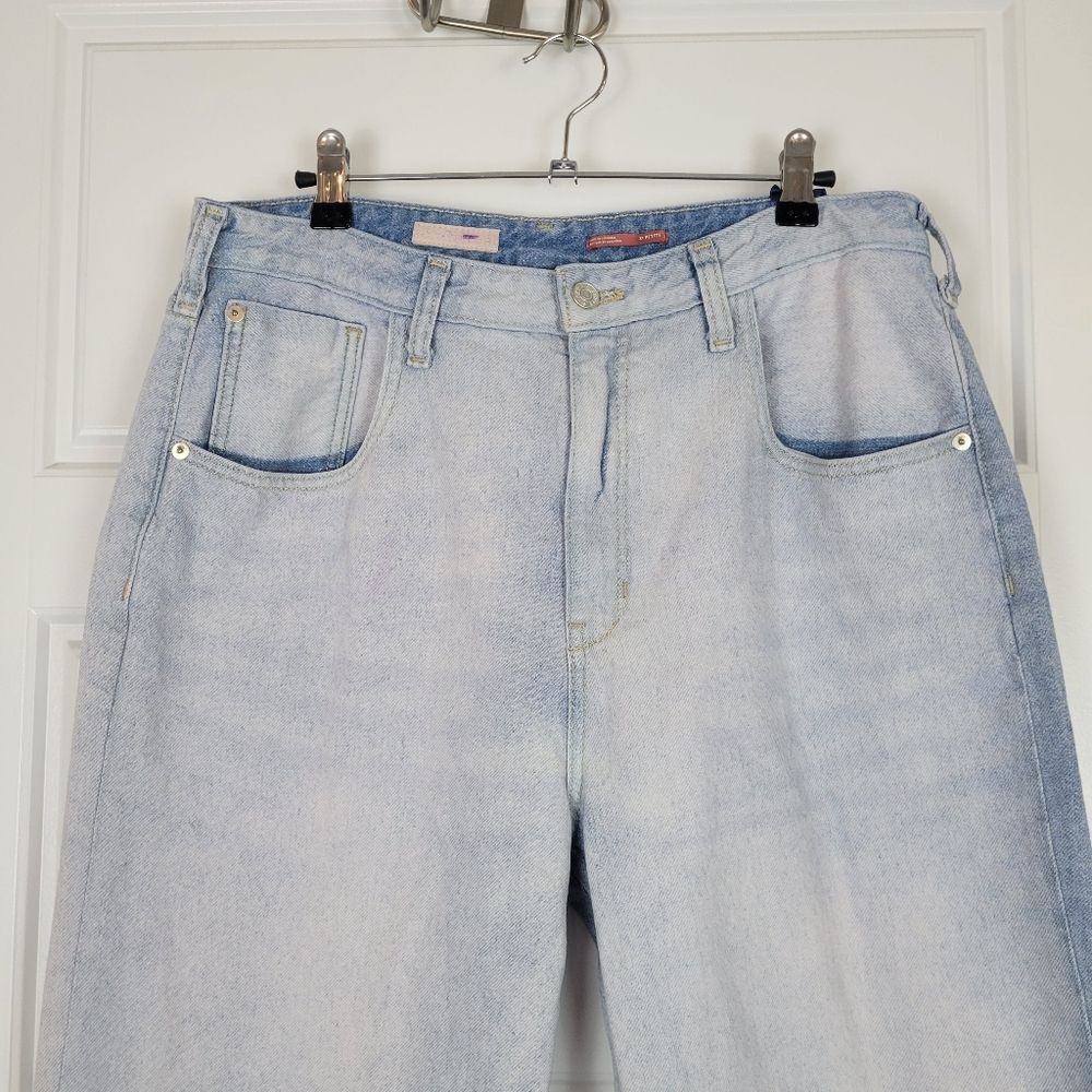 Anthropologie Pilcro The Joey light wash raw hem relaxed jeans size 31 Petite - Picture 3 of 10